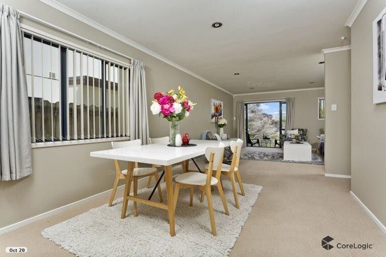 Photo of property in 95 Fields Parade, Oteha, Auckland, 0632