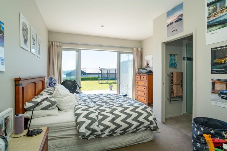 Photo of property in 43 Victory Drive, Wharewaka, Taupo, 3330