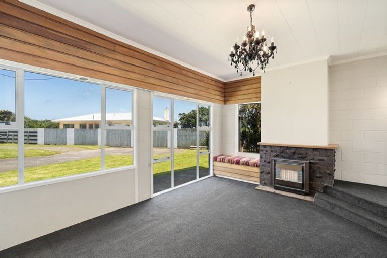 Photo of property in 12a Wilson Road, Opunake, 4616