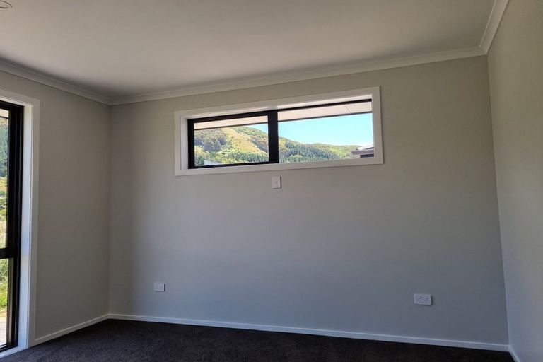 Photo of property in 62 Hokioi Drive, Kenepuru, Porirua, 5022