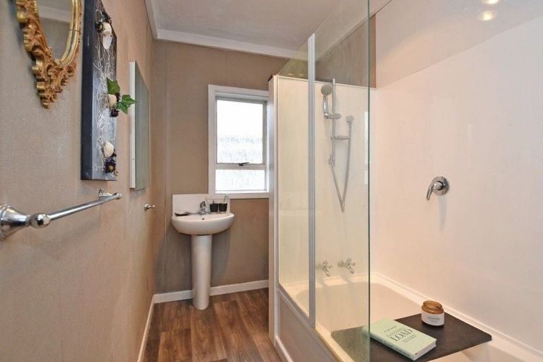 Photo of property in 73 Jenkin Street, Strathern, Invercargill, 9812