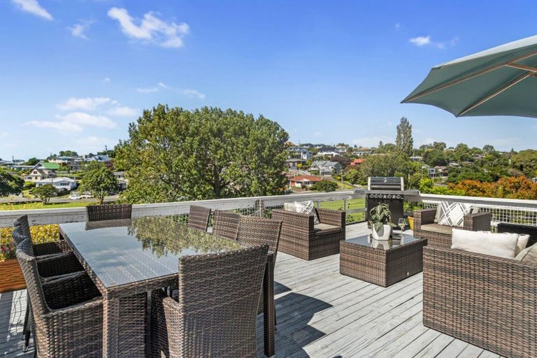 Photo of property in 17 Landscape Road, Otumoetai, Tauranga, 3110