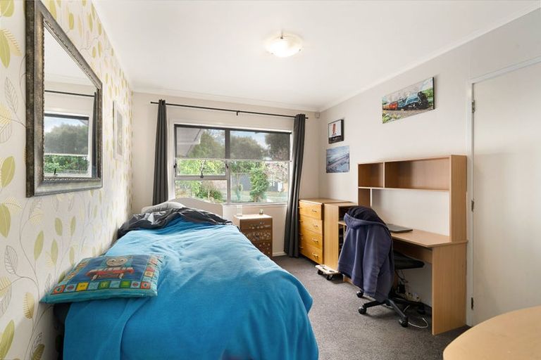 Photo of property in 127a Swanson Road, Henderson, Auckland, 0610