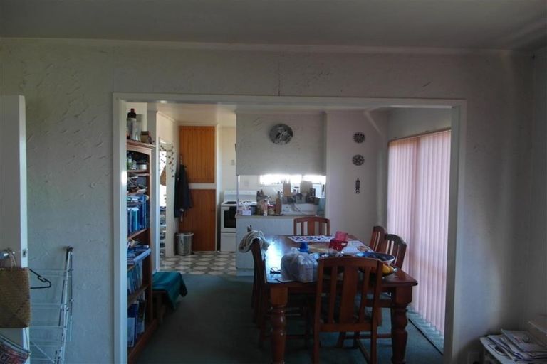 Photo of property in 3 Correa Court, Goodwood Heights, Auckland, 2105