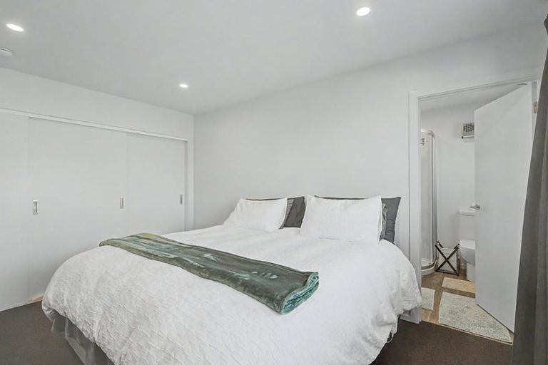 Photo of property in 30 Scully Place, Strathern, 9812