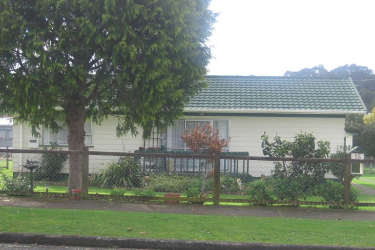 Photo of property in 16 Taraire Crescent, Otangarei, Whangarei, 0112