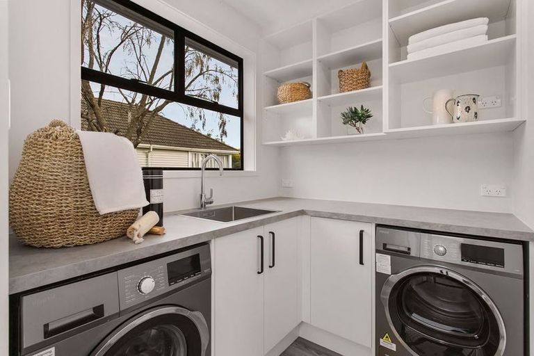 Photo of property in 332 Clyde Road, Bryndwr, Christchurch, 8053