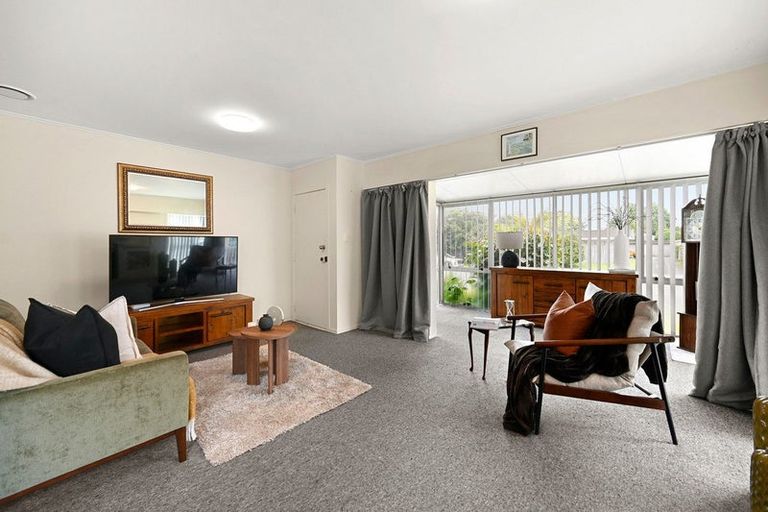 Photo of property in 4 Totara Drive, St Andrews, Hamilton, 3200