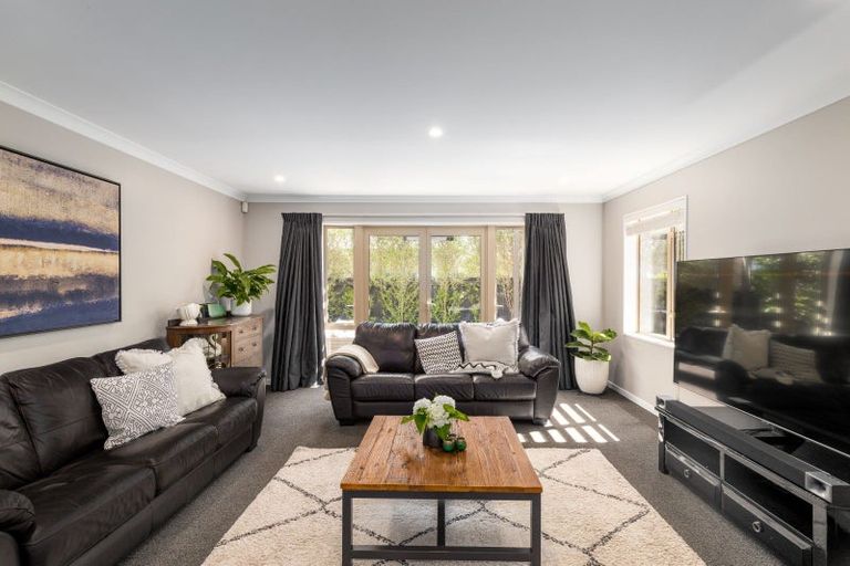 Photo of property in 40 Birkdale Drive, Shirley, Christchurch, 8061