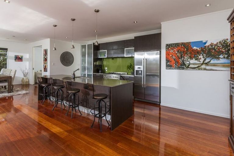 Photo of property in 114 The Avenue, Lucas Heights, Auckland, 0632