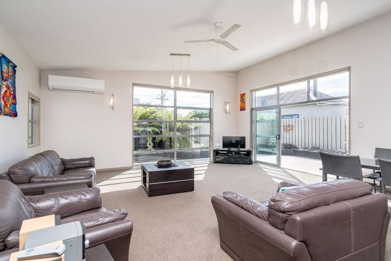 Photo of property in 1 High Street, Mosgiel, 9024