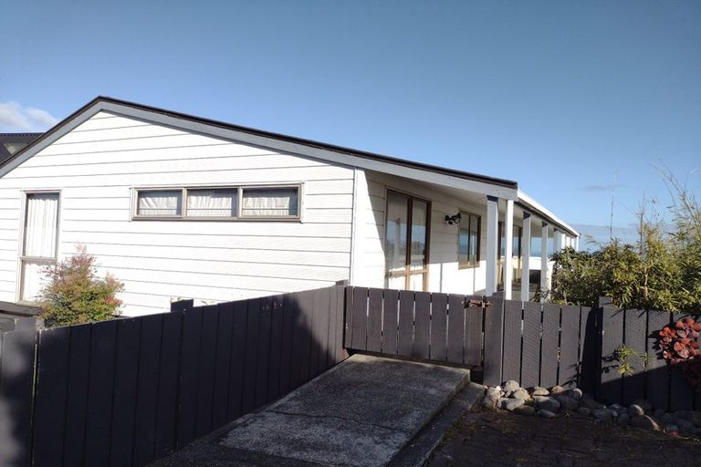 Photo of property in 48 Mulberry Street, Maungaraki, Lower Hutt, 5010