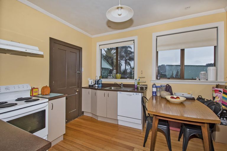 Photo of property in 3 Cooke Street, Avenues, Whangarei, 0110