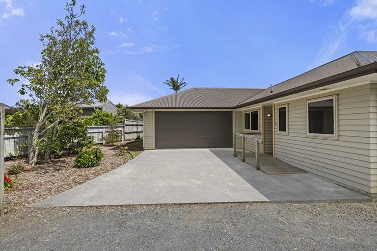 Photo of property in 12 Mahana Place, Raglan, 3225