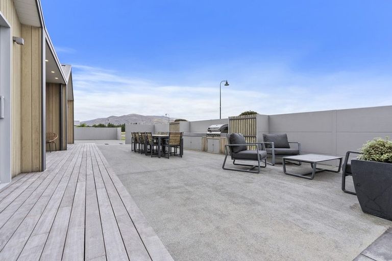 Photo of property in 21 Grandvue Drive, Twizel, 7901