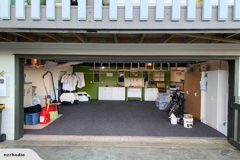 Photo of property in 14 Marjory Close, Broadmeadows, Wellington, 6035