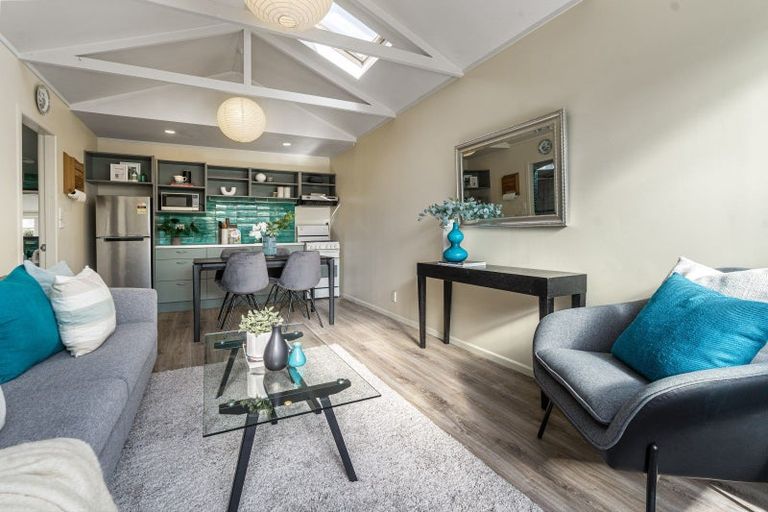 Photo of property in 39 Warwick Avenue, Westmere, Auckland, 1022