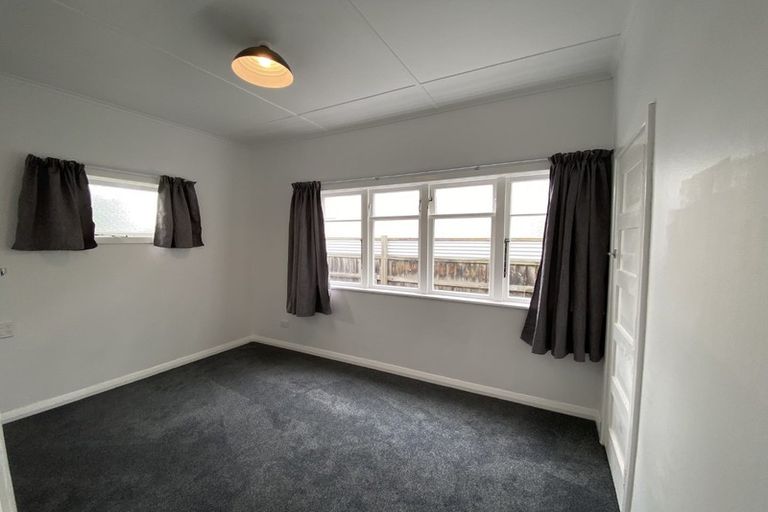 Photo of property in 12 Tripoli Street, Onekawa, Napier, 4110