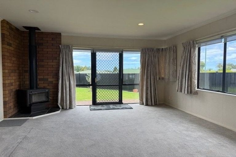 Photo of property in 1 Hinton Place, Pyes Pa, Tauranga, 3112