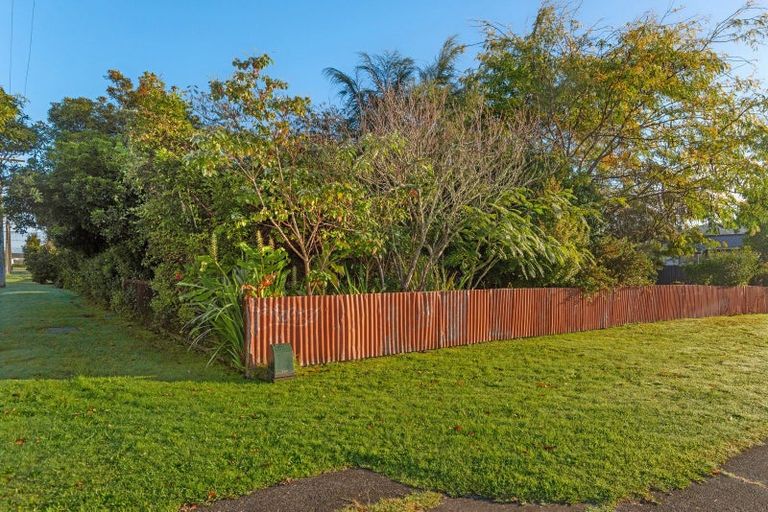 Photo of property in 35 Gordon Street, Mangapapa, Gisborne, 4010