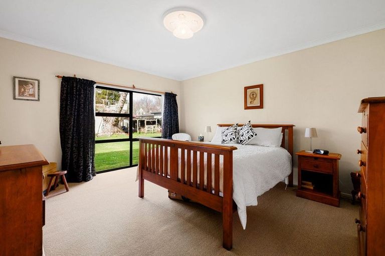 Photo of property in 66 Southey Street, Leamington, Cambridge, 3432