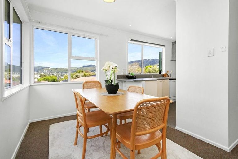 Photo of property in 35a Ranui Terrace, Tawa, Wellington, 5028