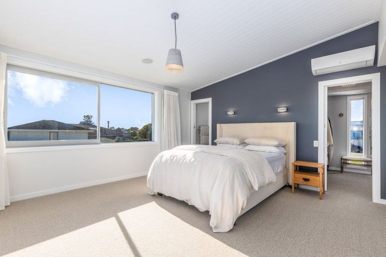Photo of property in 86 Seaview Road, Paraparaumu Beach, Paraparaumu, 5032