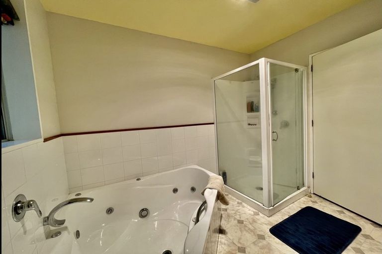 Photo of property in 7 Sunvale Terrace, Cashmere, Christchurch, 8022