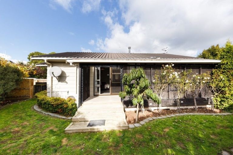 Photo of property in 17b Cecil Place, Cloverlea, Palmerston North, 4412