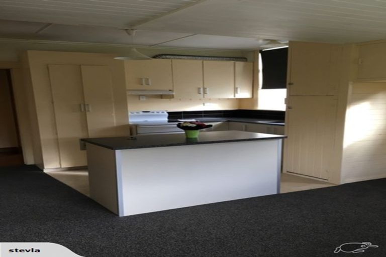 Photo of property in 74 Hine Street, New Plymouth, 4310