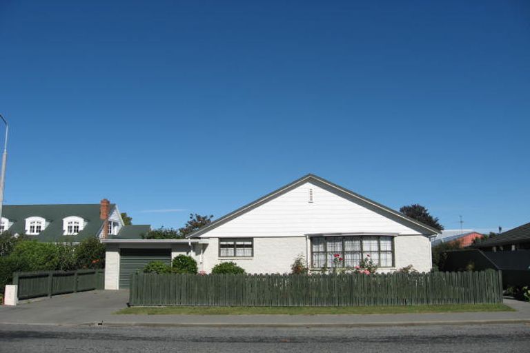 Photo of property in 110 Cameron Street, Ashburton, 7700