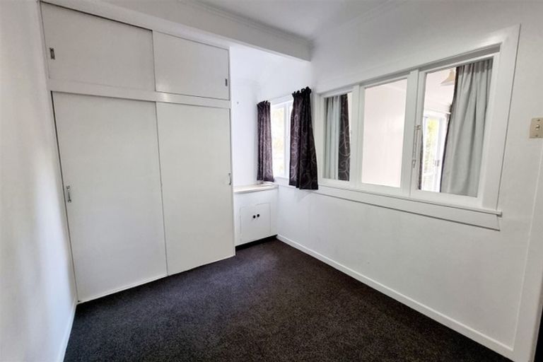 Photo of property in 94a Waikawa Road, Picton, 7220