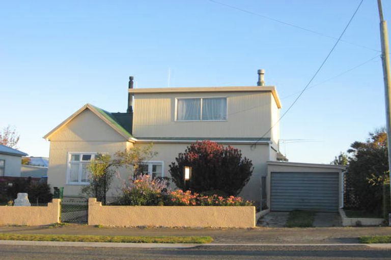 Photo of property in 43 Wansbeck Street, South Hill, Oamaru, 9400