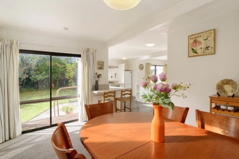 Photo of property in 16 Lewis Road, Lynmore, Rotorua, 3010