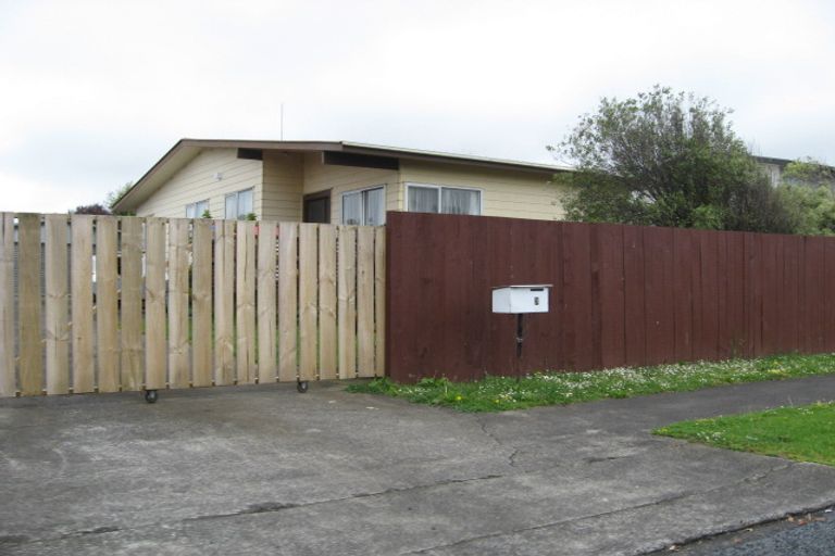 Photo of property in 3 Purata Place, Mangere Bridge, Auckland, 2022