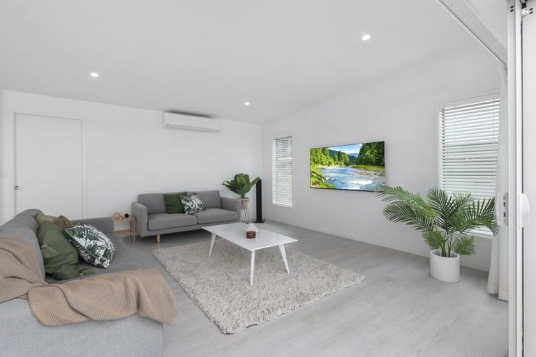 Photo of property in 72 Waikite Road, Welcome Bay, Tauranga, 3112