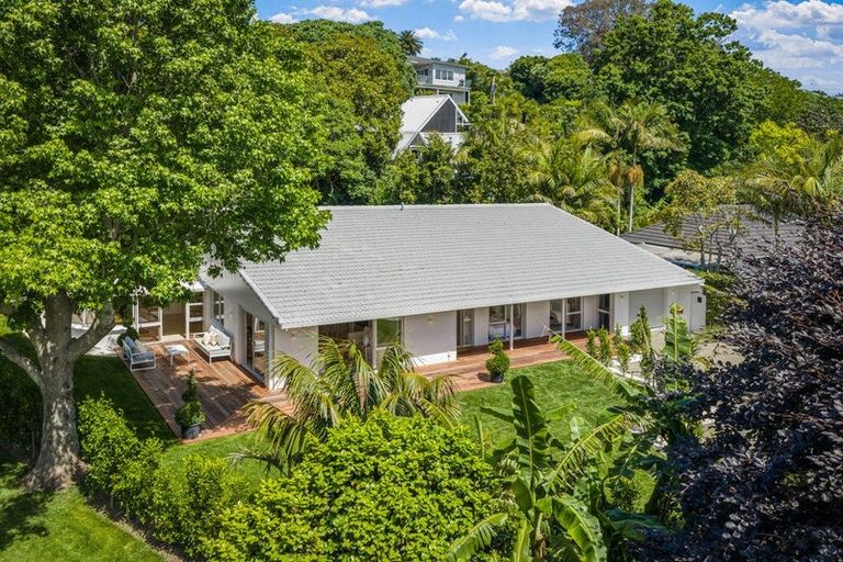 Photo of property in 36b The Circle, Manly, Whangaparaoa, 0930