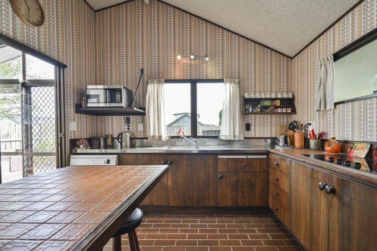 Photo of property in 17 Donegal Crescent, Tamatea, Napier, 4112