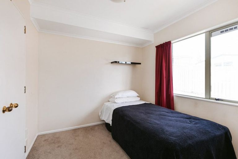 Photo of property in 84 Esmeralda Street, Welcome Bay, Tauranga, 3112