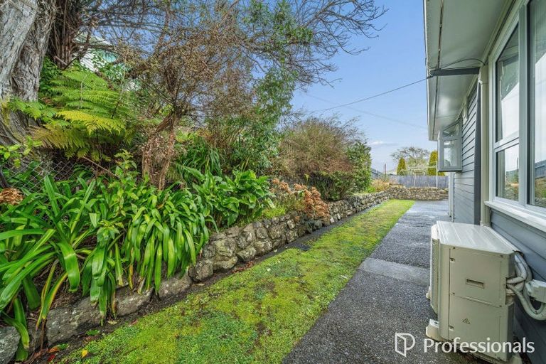 Photo of property in 37 Petrie Street, Wainuiomata, Lower Hutt, 5014