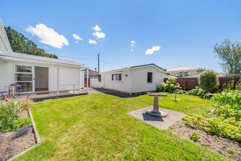 Photo of property in 9 Lane Street, Wallaceville, Upper Hutt, 5018
