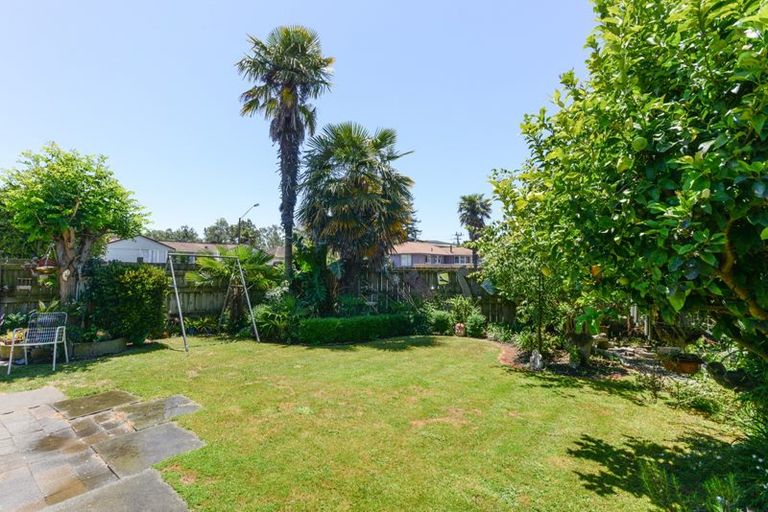 Photo of property in 321 Tui Place, Camberley, Hastings, 4120