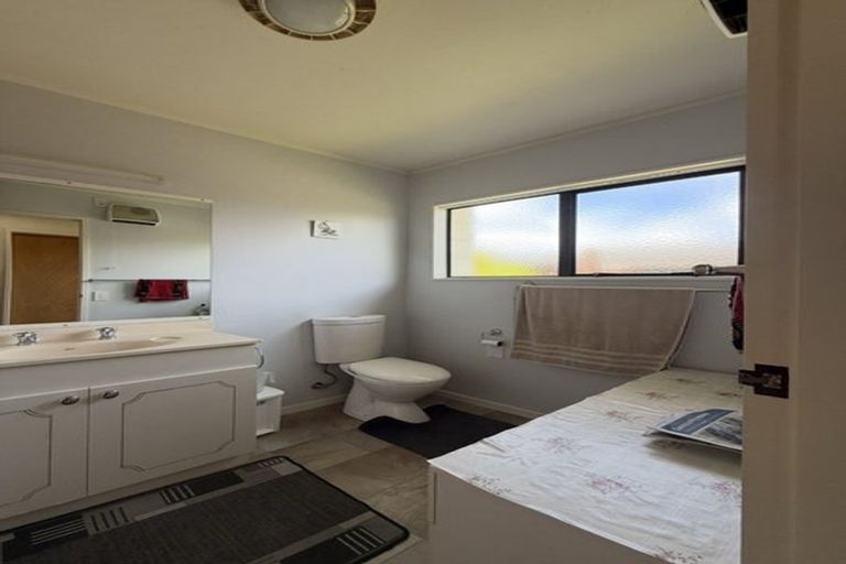 Photo of property in 20a Wilford Street, Wallaceville, Upper Hutt, 5018