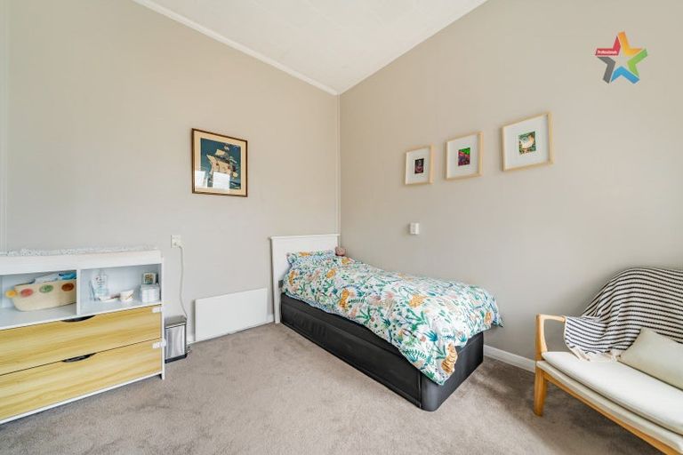 Photo of property in 9 East Street, Petone, Lower Hutt, 5012