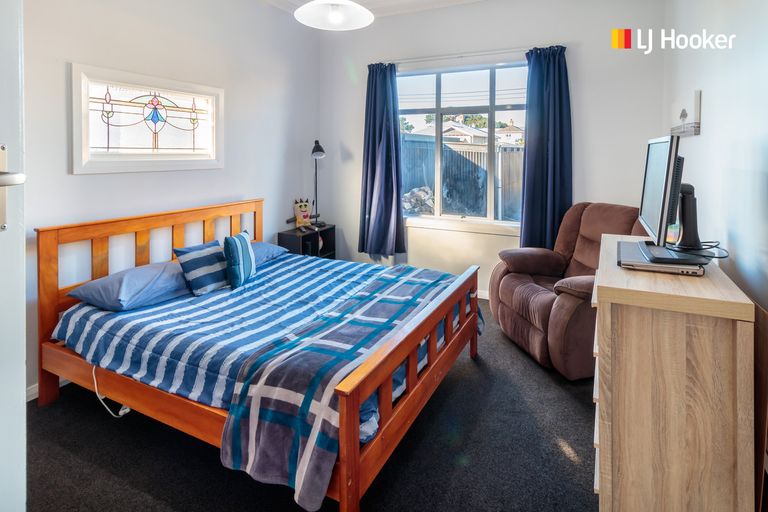 Photo of property in 16 Crest Street, Tainui, Dunedin, 9013