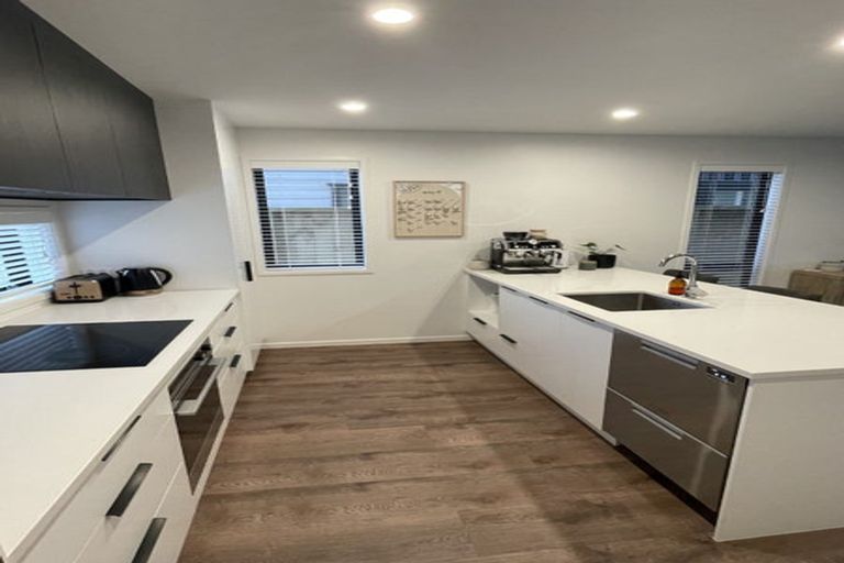 Photo of property in 76 Jacks Landing Drive, Hamilton Lake, Hamilton, 3204