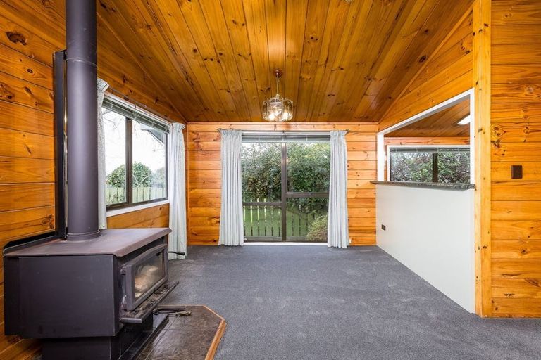 Photo of property in 1 Andrew Street, Waimate, 7924