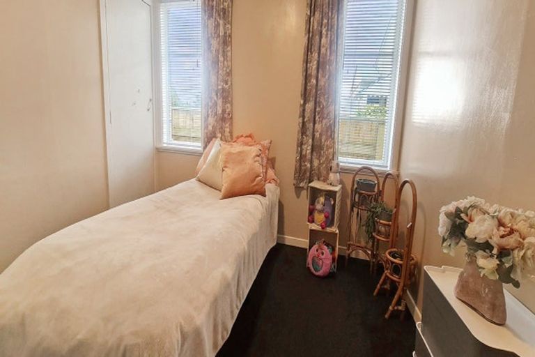 Photo of property in 8 Hendersons Line, Marton, 4710