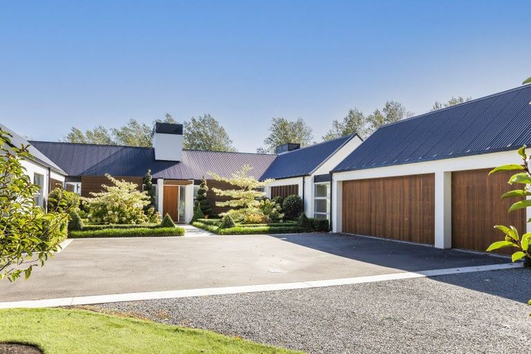 Photo of property in 26 Mcdrurys Road, Halswell, Christchurch, 7674