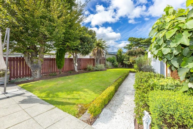 Photo of property in 77 Shakespeare Avenue, Trentham, Upper Hutt, 5018